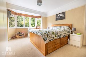 Photo 18- click for photo gallery